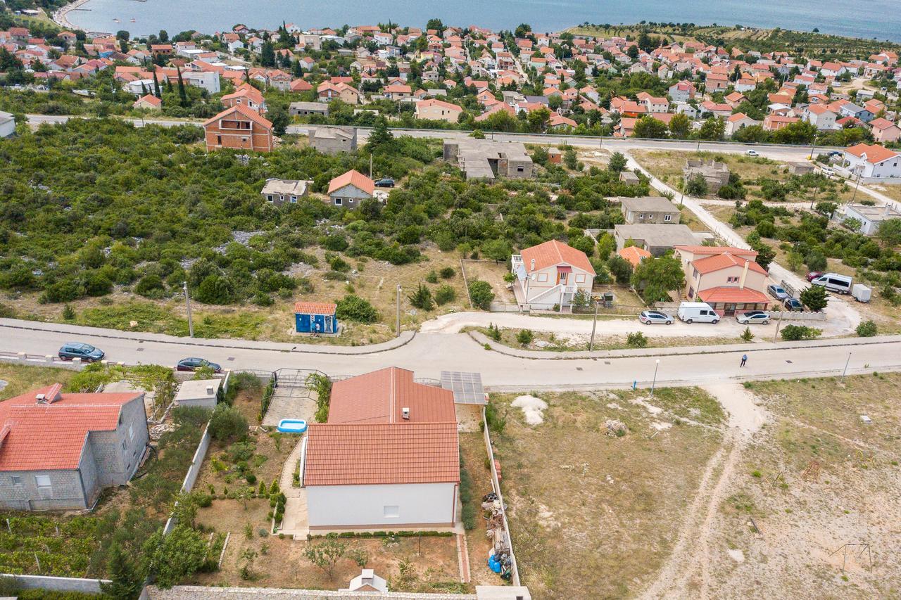 Apartment Larisa Gornji Karin Exteriér fotografie